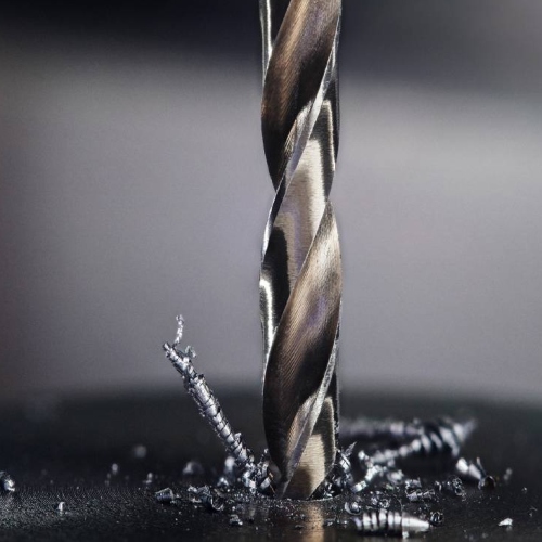 سوراخ کردن ورق استیل