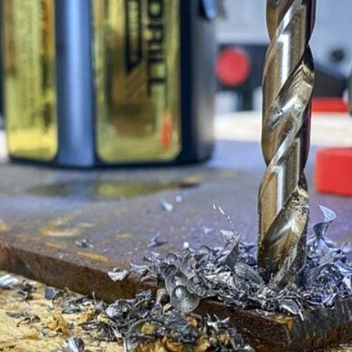 سوراخ کردن ورق استیل